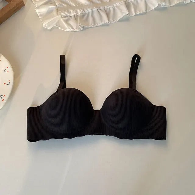 High Quality Adjustable Straps Non-Trace Seamless Hand Push-up Comfortable Non-wired Smooth Breathable Padded Bra 3D22