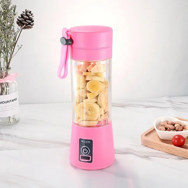 PORTABLE AND RECHARGEABLE BLENDER