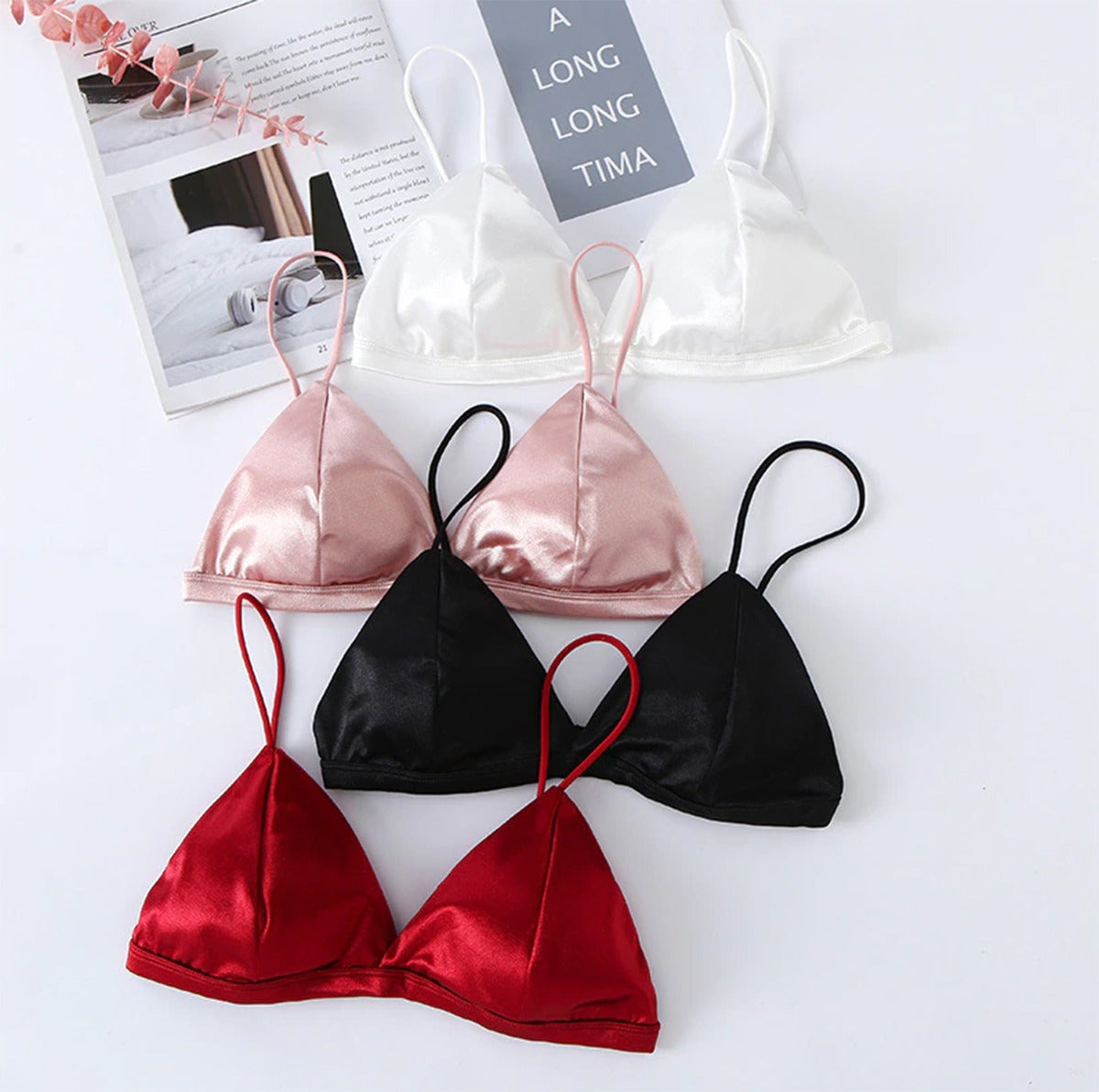 Pack Of 2 New Soft & Pure Silk Triangle Cup Light Padded T-Shirt Bra One Hook Padded Bra 2051