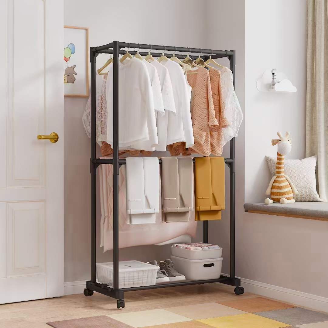 CLOTHES HANGING RACK