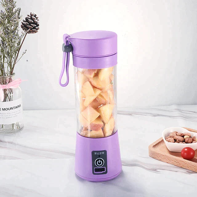PORTABLE AND RECHARGEABLE BLENDER