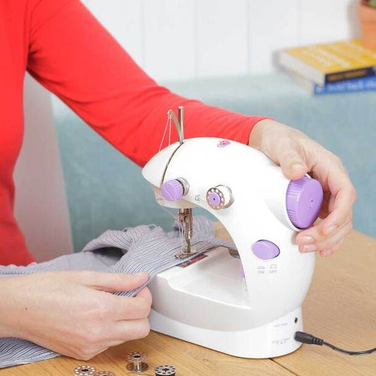 MINI SEWING MACHINE WITH 2 LEVELS SPEEDS